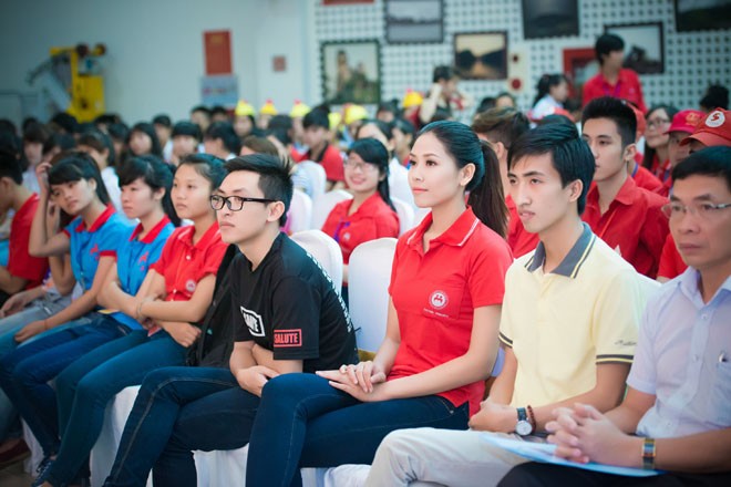 Nguyễn Thị Loan rạng rỡ ở Ngày hội tôn vinh người hiến máu - ảnh 2